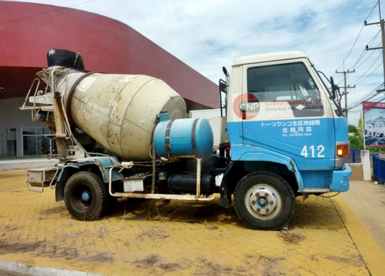 AC1  HINO FC รถโม่ปูน  2.8 Q  6 ล้อ  รถสวยสภาพพร้อมใชั