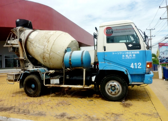 AC1  HINO FC รถโม่ปูน  2.8 Q  6 ล้อ  รถสวยสภาพพร้อมใชั