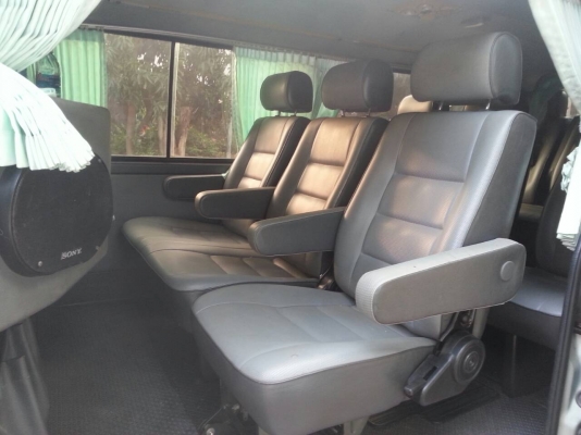 รถตู้ TOYOTA HIACE ปี02 โฉมหัวจรวด รถตู้ TOYOTA HIACE ปี02 โฉมหัวจรวด