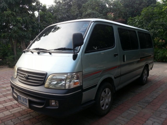 รถตู้ TOYOTA HIACE ปี02 โฉมหัวจรวด รถตู้ TOYOTA HIACE ปี02 โฉมหัวจรวด