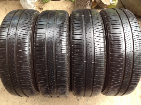 ยางMICHELIN รุ่น ENERGY xm2 .175 65R15 ปี2014 สภาพสวยมากๆไร้ที่ติ