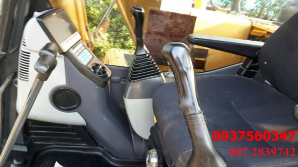 ขายรถแบคโฮ Komatsu pc 130-8