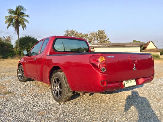 ขาย TRITON เครื่อง 2.5 GLX ปี 2006 เกียร์ ธรรมดา แม็กขอบ 17 นิ้ว ต้องการดูรถเพิ่มเติม ทาง Facebook พิมพิ์คำว่า เต็นท์วังน้ำเขียว ครับ ขาย TRITON เครื่อง 2.5 GLX ปี 2006 เกียร์ ธรรมดา แม็กขอบ 17 นิ้ว ต้องการดูรถเพิ่มเติม ทาง Facebook พิมพิ์คำว่า เต็นท์วังน้ำเขียว ครับ