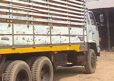 **535,000 บ.ต่อรอง/// 10ล้อล่อง ISUZU ROCKY-175 ประกอบ 6BG1-175ฝาส้ม คัสซีจัมโบ้ เพลาเดียว พาวเวอร์/ทริฟฟี่ ครบ **ขาย ISUZU ROCKY-175 ประกอบ 10ล้อเพลาเดียว ล่อง/ไม่ดั้ม สภาพพร้อมใช้งาน เล่มทะเบียนครบ ISUZU ROCKY /จัมโบ้ (คัสซี3344xxx) เครื่อง/เกียร์ ROCKY **535,000 บ.ต่อรอง/// 10ล้อล่อง ISUZU ROCKY-175 ประกอบ 6BG1-175ฝาส้ม คัสซีจัมโบ้ เพลาเดียว พาวเวอร์/ทริฟฟี่ ครบ **ขาย ISUZU ROCKY-175 ประกอบ 10ล้อเพลาเดียว ล่อง/ไม่ดั้ม สภาพพร้อมใช้งาน เล่มทะเบียนครบ ISUZU ROCKY /จัมโบ้ (คัสซี3344xxx) เครื่อง/เกียร์ ROCKY