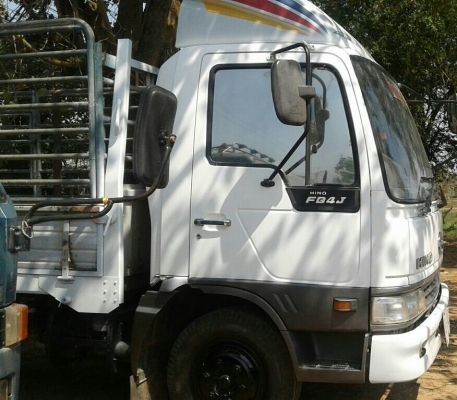 ขายราคา 475,000บ หกล้อ ฮีโน่ FB4J145ปี45ช่วงยาว4.30ม(ช่วงล้อต่อดั้ม) สภาพดีเดิมๆสวยพร้อมใช้ ทะเบียนพร้อมโอน
