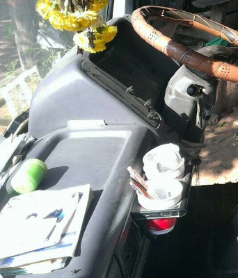 ขายราคา 475,000บ หกล้อ ฮีโน่ FB4J145ปี45ช่วงยาว4.30ม(ช่วงล้อต่อดั้ม) สภาพดีเดิมๆสวยพร้อมใช้ ทะเบียนพร้อมโอน