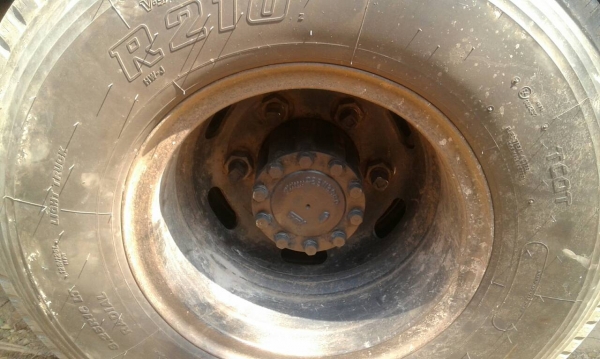 ขายราคา 475,000บ หกล้อ ฮีโน่ FB4J145ปี45ช่วงยาว4.30ม(ช่วงล้อต่อดั้ม) สภาพดีเดิมๆสวยพร้อมใช้ ทะเบียนพร้อมโอน