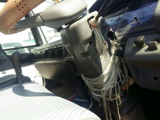 รถหกล้อ hino FC4J รถห้างแท้ ยาว 5.50 เบรกจิฟฟี่ เครื่องดีแอร์เย็น ทะเบียนไม่ขาด เอกสารพร้อมโอน