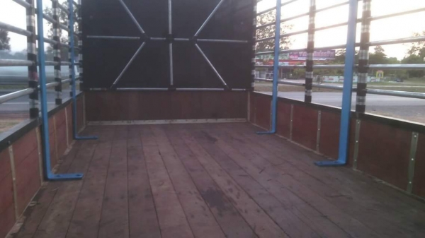 ขายรถ6ล้อ NPR130แรง ปี49 ยาว5เมตร สภาพพร้อมใช้งาน เอกสารพร้อมโอน สนใจโทร 090-8588220คุณนะ 093-3258446คุณบิว หรือเข้าดูสินค้าอื่นๆได้ที่ www.truck.in.th/498 หรือเพจFacebook ณรงค์ ซื้อขายรถมือสอง (เว็บไซต์ส่วนตัว) หรือFacebook คุณนะ รถบรรทุก