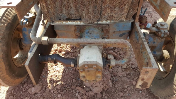 ขาย รถคีบอ้อยพร้อมใช้งาน รถไถ FORD 6600 เสื้อลาย ติดคีบกลกิจขาคู่ เอกสารเล่มทะเบียนครบ ราคาต่อรองได้ครับ ขาย รถคีบอ้อยพร้อมใช้งาน รถไถ FORD 6600 เสื้อลาย ติดคีบกลกิจขาคู่ เอกสารเล่มทะเบียนครบ ราคาต่อรองได้ครับ