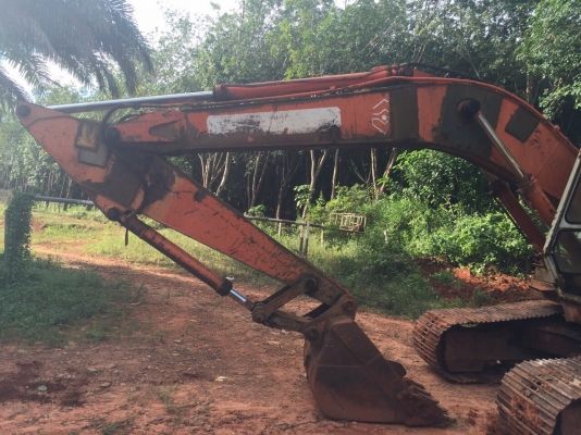 ขายแบคโฮ DAEWOO EXCA DH220LC พร้อมใช้งาน สนใจโทร 081-970-1072