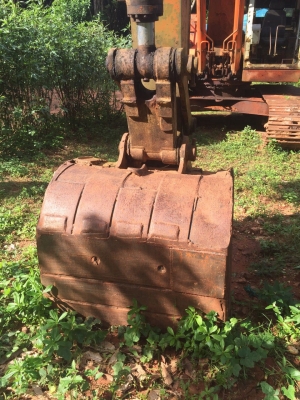 ขายแบคโฮ DAEWOO EXCA DH220LC พร้อมใช้งาน สนใจโทร 081-970-1072