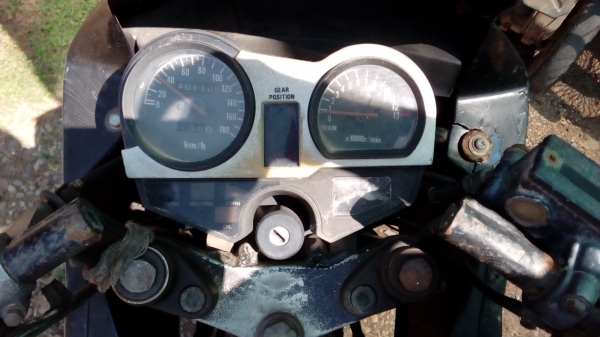 ขายsuzuki RGV150cc ครับ ขายsuzuki RGV150cc ครับ