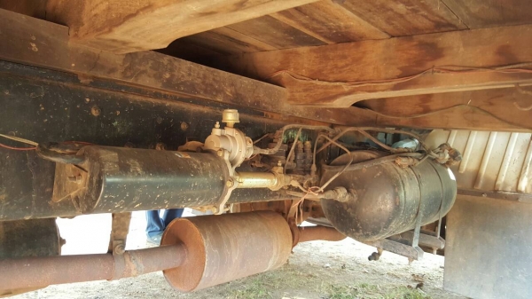 ขาย 10 ล้อ 2 เพลา HINO FM177LA สภาพสวยเดิมๆ คัสซีสวยตลอดเส้น เครื่อง EH700 168 แรงม้า สโลว์กลาง เบรคลมดัน พวงมาลัยพาวเวอร์ ทะเบียนพร้อมโอนครับ ขาย 10 ล้อ 2 เพลา HINO FM177LA สภาพสวยเดิมๆ คัสซีสวยตลอดเส้น เครื่อง EH700 168 แรงม้า สโลว์กลาง เบรคลมดัน พวงมาลัยพาวเวอร์ ทะเบียนพร้อมโอนครับ