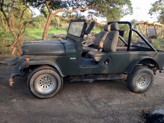 ่JEEP หน้ากบ