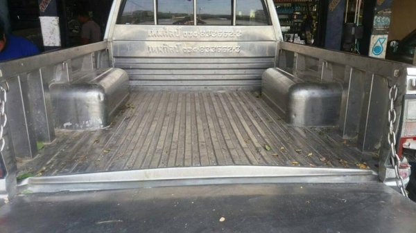 ขายกระบะอีซูซุ ดราก้อน 26,000 สนใจโทร 0866668500 - 0805669540