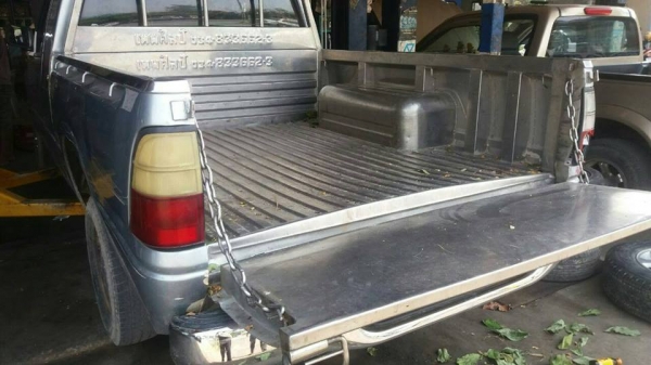 ขายกระบะอีซูซุ ดราก้อน 26,000 สนใจโทร 0866668500 - 0805669540