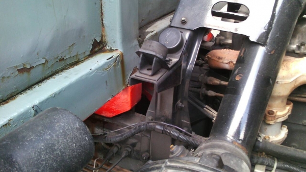 รถอีซุซุ 6 ล้อดั้ม KS11 - เปลื่ยนเครื่อง 100 แรงม้า.  ปี 38.    สนใจติดต่อ  081 - 6079515