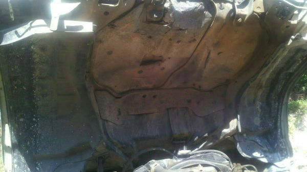 รถอีซุซุ 6 ล้อดั้ม KS11 - เปลื่ยนเครื่อง 100 แรงม้า.  ปี 38.    สนใจติดต่อ  081 - 6079515