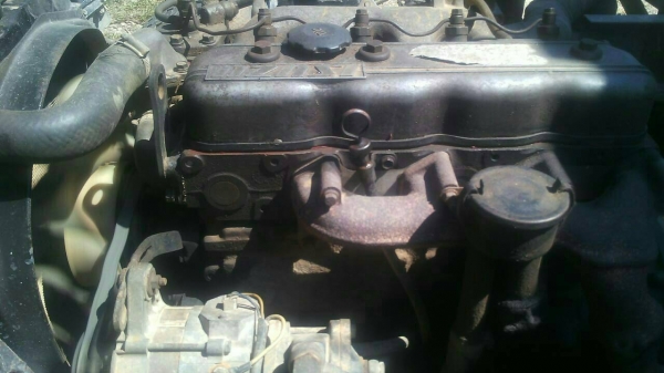 รถอีซุซุ 6 ล้อดั้ม KS11 - เปลื่ยนเครื่อง 100 แรงม้า.  ปี 38.    สนใจติดต่อ  081 - 6079515