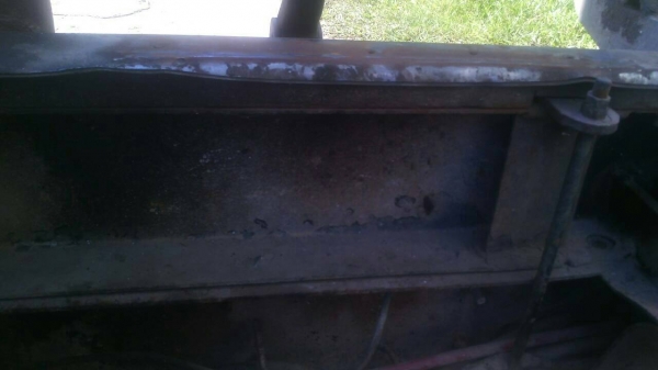 รถอีซุซุ 6 ล้อดั้ม KS11 - เปลื่ยนเครื่อง 100 แรงม้า.  ปี 38.    สนใจติดต่อ  081 - 6079515