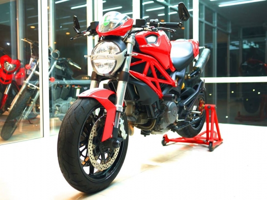 ขาย Ducati Monster 796 ABS รถศูนย์ปี 2014 พร้อมทะเบียนแท้ รถสวยมากพร้อมของแต่งหลายรายการ ขาย Ducati Monster 796 ABS รถศูนย์ปี 2014 พร้อมทะเบียนแท้ รถสวยมากพร้อมของแต่งหลายรายการ