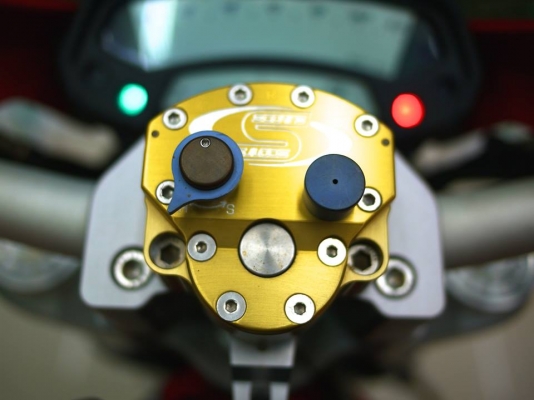 ขาย Ducati Monster 796 ABS รถศูนย์ปี 2014 พร้อมทะเบียนแท้ รถสวยมากพร้อมของแต่งหลายรายการ