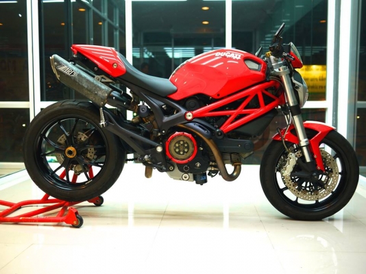 ขาย Ducati Monster 796 ABS รถศูนย์ปี 2014 พร้อมทะเบียนแท้ รถสวยมากพร้อมของแต่งหลายรายการ ขาย Ducati Monster 796 ABS รถศูนย์ปี 2014 พร้อมทะเบียนแท้ รถสวยมากพร้อมของแต่งหลายรายการ