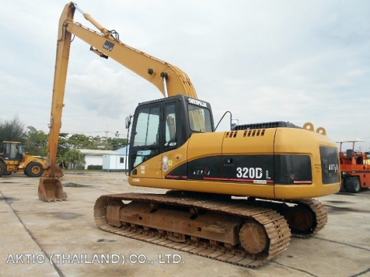 ขายรถขุดบูมยาว CAT 320DL