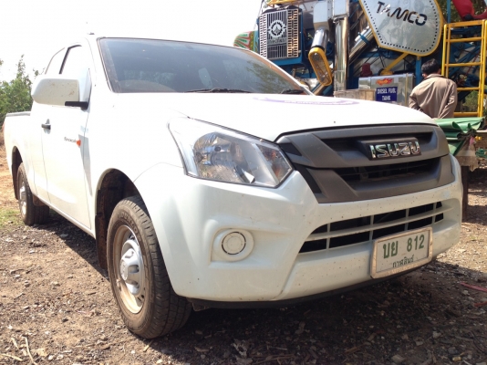 ขาย All new Dmax 1.9 ปี59 วิ่งได้1700 กม. ไฟแนนจัดได้ 460,000 ซื้อเงินสดมาต้องการขาย