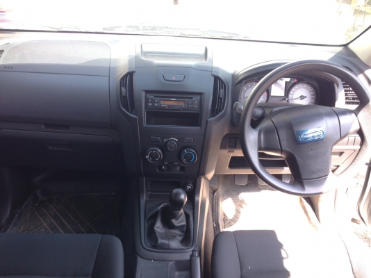 ขาย All new Dmax 1.9 ปี59 วิ่งได้1700 กม. ไฟแนนจัดได้ 460,000 ซื้อเงินสดมาต้องการขาย ขาย All new Dmax 1.9 ปี59 วิ่งได้1700 กม. ไฟแนนจัดได้ 460,000 ซื้อเงินสดมาต้องการขาย