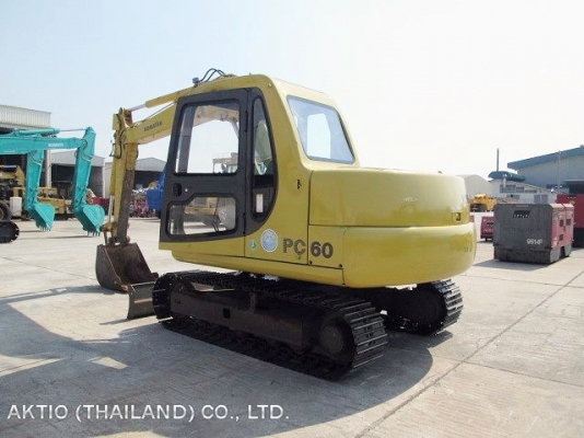 ขายรถขุด KOMATSU PC60-7