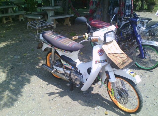 ขาย ดรีมคุรุ เครื่องไลฟาน(ฝาเวฟ)ลูกเชียชัก3 (มีเล่มทะเบียน+ใบซื้อขายจากทางร้าน) ค่าตัว 8900 บาท