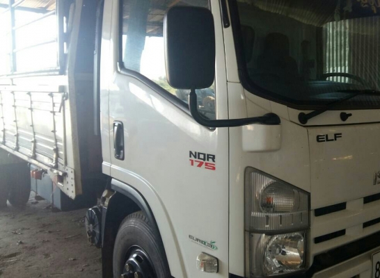 หกล้อ อีซูซุ NQR175ปี56 แอร์ พ.เวอร์ ช่วงยาว5.50ม สภาพดีสวยบางเดิมพร้อมใช้ เล่มทะเบียนพร้อมโอน หกล้อ อีซูซุ NQR175ปี56 แอร์ พ.เวอร์ ช่วงยาว5.50ม สภาพดีสวยบางเดิมพร้อมใช้ เล่มทะเบียนพร้อมโอน