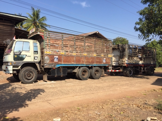 ขาย 975,000 Hino FM3M แม่ 6.3 เมตร ไม่ดั้ม ปี 36 +ลูกพนัส 6.5 เมตร ไม่ดั้ม ปี 32 เครื่อง M10C-240 แรง หัวบาง ยางดี คัสชีสวย คัชซีสวย 090-772-3710 090-772-3708 ขาย 975,000 Hino FM3M แม่ 6.3 เมตร ไม่ดั้ม ปี 36 +ลูกพนัส 6.5 เมตร ไม่ดั้ม ปี 32 เครื่อง M10C-240 แรง หัวบาง ยางดี คัสชีสวย คัชซีสวย 090-772-3710 090-772-3708