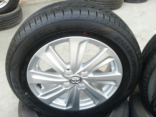 ขายล้อป้ายแดงTOYOTA New VIOS ยางปี 4015 4 ล้อ