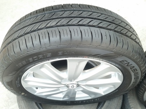 ขายล้อป้ายแดงTOYOTA New VIOS ยางปี 4015 4 ล้อ