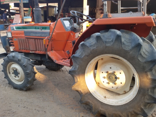 ปัญญาแทรคเตอร์..จัดมาให้ครับ ด่วน!!!คูโบต้า L1-28 ตัวเปล่า สภาพเดิมๆ รถไร่