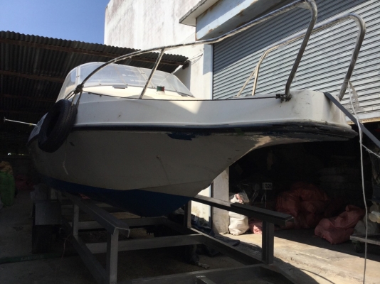 เรืออลูมินัมคาสติ้ง จากญี่ปุ่น ยาว 23 ฟุต