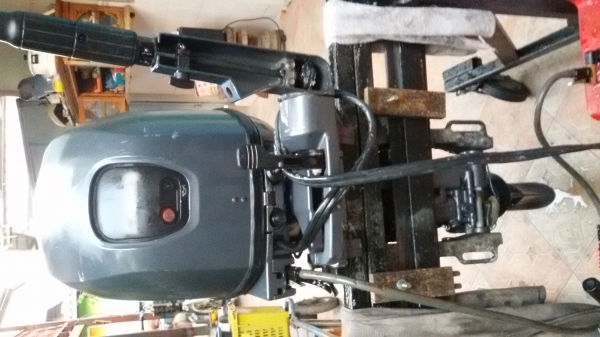 Yamaha25four Powertrim