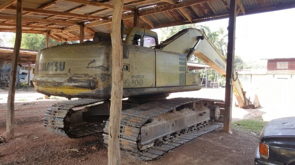 ขาย แบคโฮ KOMATSU PC200-6 เครื่อง 6BG1 turbo เอกสารสัญญาซื้อขาย ขาย แบคโฮ KOMATSU PC200-6 เครื่อง 6BG1 turbo เอกสารสัญญาซื้อขาย