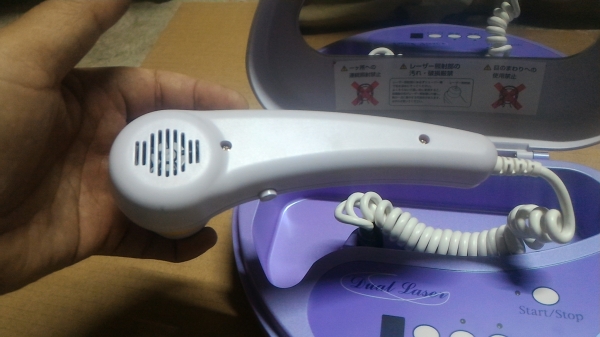 ชุดเลเซอร์ดูแลผิว Dual Laser เป็นแบบกระเป๋าหิว เลือกการทำงานได้สองแบบ