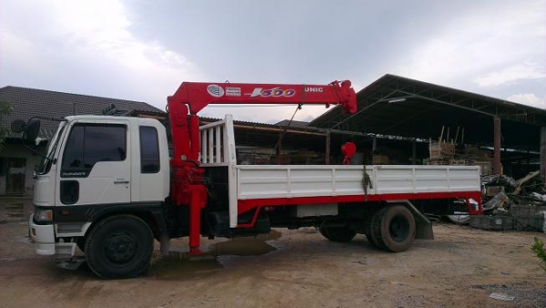 ขายรถเครน เฮี้ยบ รถห้างช่วงยาว 7เมตร เครน 5 ตัน 5ปลอก ยาว ราคา 1,300,000  ต่อรองได้