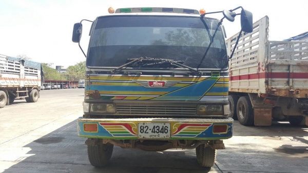 ขาย 10 ล้อดั้ม HINO FM3M คัสซีสวยตลอดเส้น เครื่องเดิม M10C 240 แรงม้า เกียร์เดิม สโลว์เดิม ยางไม่ค่อยสวย ทะเบียนพร้อมโอนครับ ขาย 10 ล้อดั้ม HINO FM3M คัสซีสวยตลอดเส้น เครื่องเดิม M10C 240 แรงม้า เกียร์เดิม สโลว์เดิม ยางไม่ค่อยสวย ทะเบียนพร้อมโอนครับ