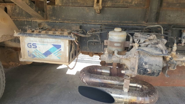 ขาย 10 ล้อดั้ม HINO FM3M คัสซีสวยตลอดเส้น เครื่องเดิม M10C 240 แรงม้า เกียร์เดิม สโลว์เดิม ยางไม่ค่อยสวย ทะเบียนพร้อมโอนครับ ขาย 10 ล้อดั้ม HINO FM3M คัสซีสวยตลอดเส้น เครื่องเดิม M10C 240 แรงม้า เกียร์เดิม สโลว์เดิม ยางไม่ค่อยสวย ทะเบียนพร้อมโอนครับ