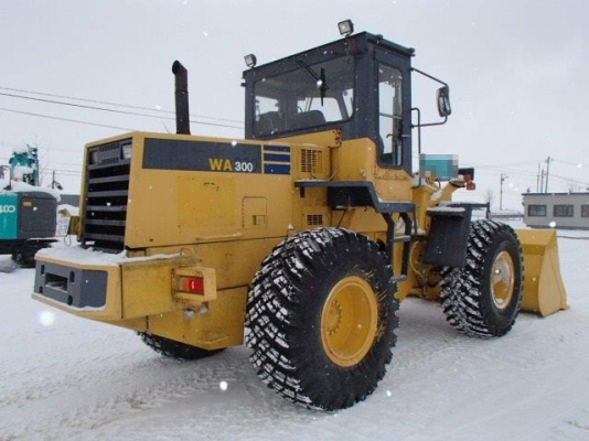 เปิดให้จองแล้ว !!!! KOMATSU WA300-1 ซีเรียล 30,000 ขึ้น กำลังเดินทางมาจากญี่ปุ่น สนใจติดต่อ 090-986-2521 อ๊อบ