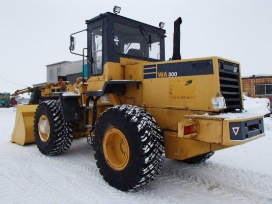 เปิดให้จองแล้ว !!!! KOMATSU WA300-1 ซีเรียล 30,000 ขึ้น กำลังเดินทางมาจากญี่ปุ่น สนใจติดต่อ 090-986-2521 อ๊อบ