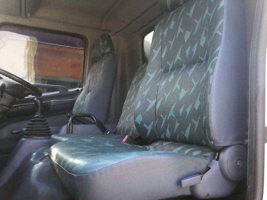 ขาย6ล้อHino Mega144แรงยูโร2ปี51 ตู้แห้งยาว5.50เมตร