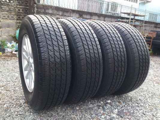ขายแม็ก TOYOTA VIGO CHAMP ขอบ17 พร้อมยาง มิชลิน 265/65R17 ปลายปี12 สวยๆ จำนวน 1 ชุด พร้อมน๊อตแท้ 24 ตัว