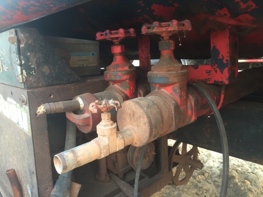 ถังนำ้มัน7000ลิตรพร้อมไช้หัวจ่ายสองชุด ถังนำ้มัน7000ลิตรพร้อมไช้หัวจ่ายสองชุด